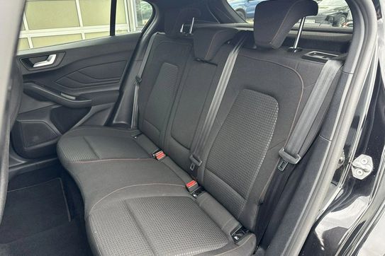 Ford Focus EcoBoost ST-Line X