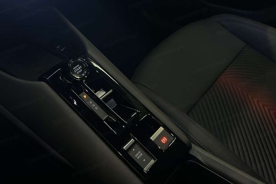 Alfa Romeo Junior 1.2 Ibrida Ti