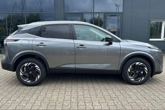 Nissan Qashqai N-Connecta Xtronic 1.3 DIG-T mHEV