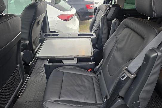 Mercedes V Klasa V250d Długi 4-Matic 9G-Tronic