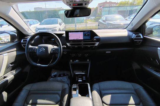 Citroen C4 EV136 50kWh Shine