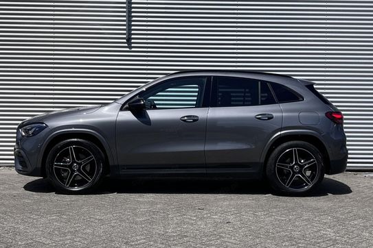 Mercedes GLA 200 AMG Line