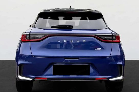 Lexus LBX Emotion 1.5 Hybrid
