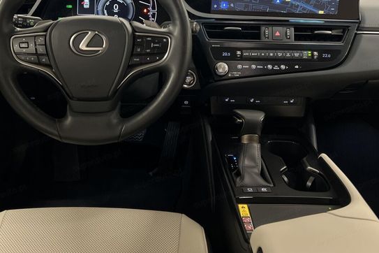 Lexus ES 300h Business Edition 2.5 E-CVT