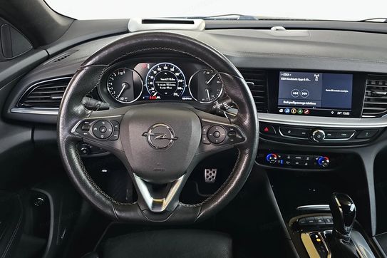 Opel Insignia 2.0 T 4x4 GSi S&S