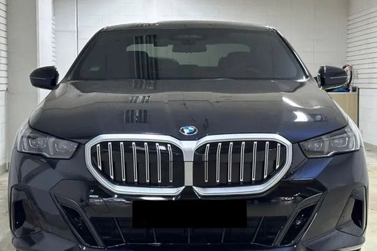 BMW Seria 5 520d xDrive M Sport