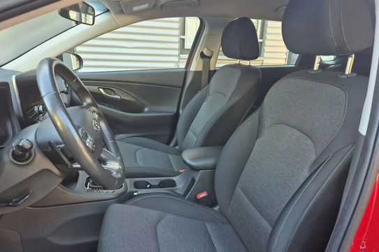 Hyundai i30 1.5 t-Gdi 48V Smart Dct