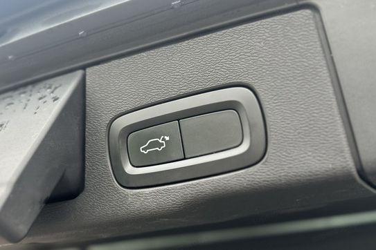 Volvo XC60 D4 Momentum Pro aut