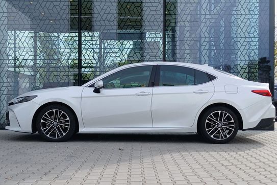 Toyota Camry 2.5 Hybrid Executive e-CVT