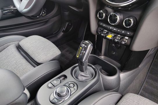 Mini Mini Cooper SE Classic Trim
