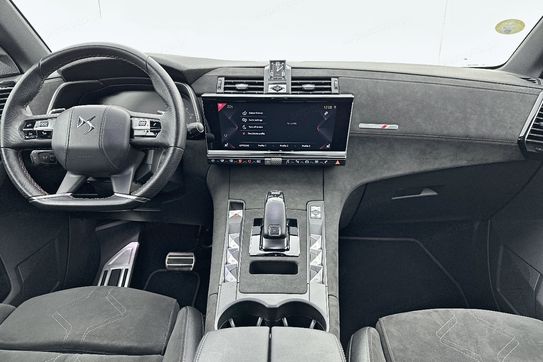 DS DS 7 Performance Line 1.5 BlueHDI AT