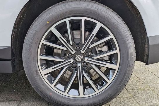 Leapmotor B10 Design Hybrid EV 18,8 kWh