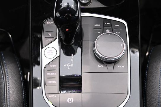 BMW Seria 1 118i M Sport aut