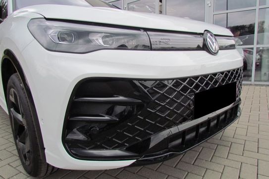 Volkswagen Tiguan R-Line Plus 1.5 eHybrid PHEV  DSG