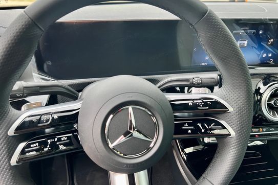 Mercedes CLA 200 AMG Line