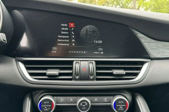 Alfa Romeo Giulia 2.0 Turbo 16V AT8 Super