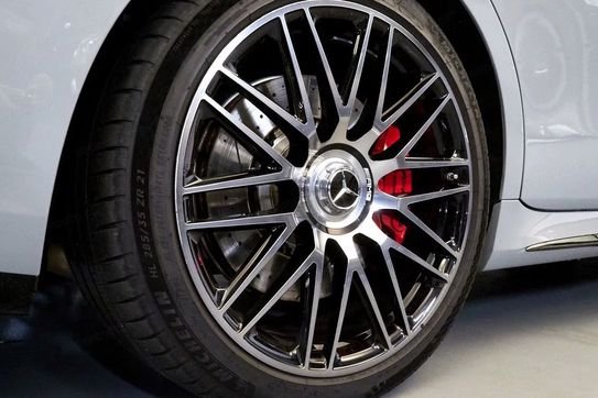 Mercedes Klasa S 63 AMG S E Performance L 4MATIC Edition 1