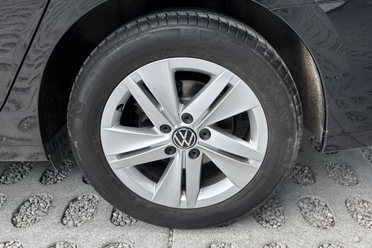 Volkswagen Golf Life 1.5 eTSI  DSG