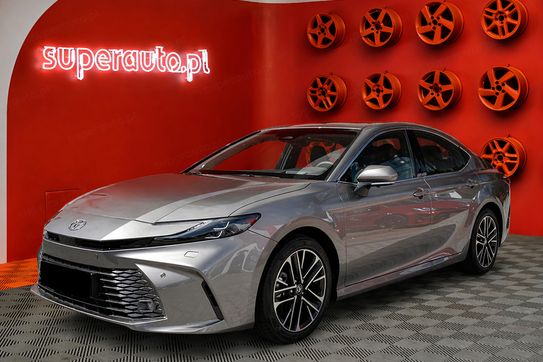 Toyota Camry Executive 2.5 Hybrid Dynamic Force