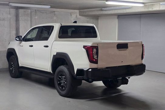 Toyota HiLux mHEV Double Cab Active 4x4 aut