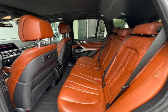 BMW X5 M50d