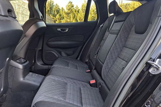 Volvo V60 T6 AWD Plug-In Hybrid Core aut