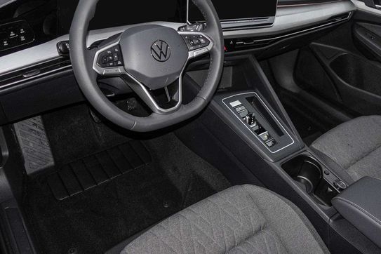 Volkswagen Golf Life Plus 1.5 eTSI mHEV DSG