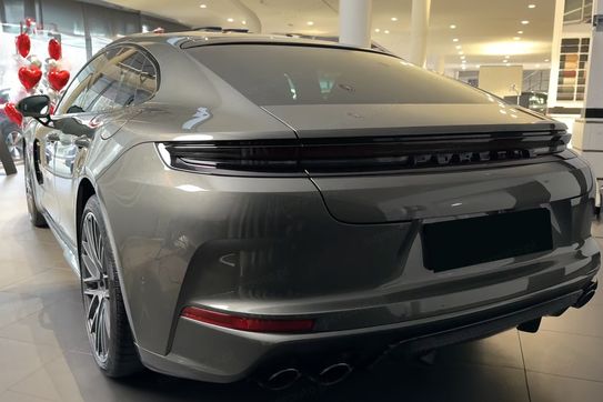 Porsche Panamera 4S E-Hybrid