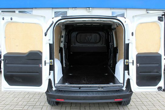 Fiat Doblo Cargo/Van Maxi L2H1 SX Base Plus