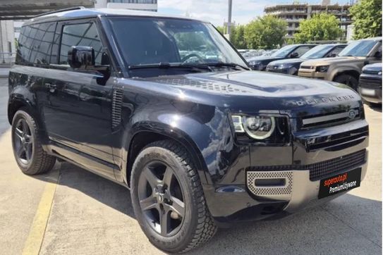 Land Rover Defender 90 D250 X-Dynamic SE