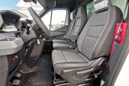 Renault Master L3 Kontener 8EP + Winda