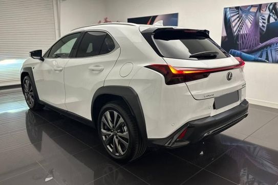 Lexus UX 300h F Sport Design Hybrid Dynamic Force