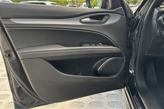 Alfa Romeo Stelvio 2.0 Turbo Sprint Q4 aut