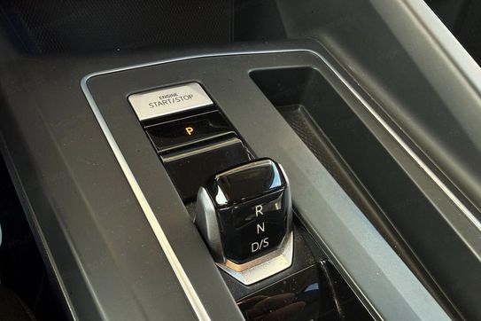 Volkswagen Golf VIII 1.5 eTSI Life DSG