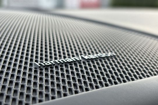 Volvo XC60 T6 Plug-In Hybrid AWD Plus Dark aut