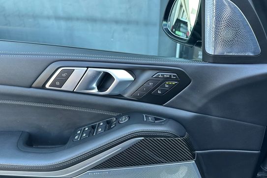 BMW X7 M60i xDrive