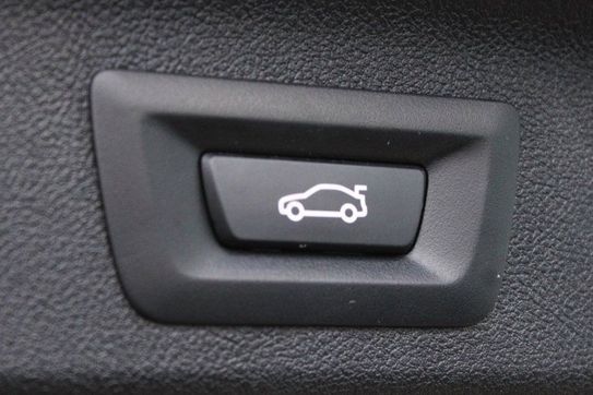 BMW Seria 5 520d mHEV Luxury Line sport-aut