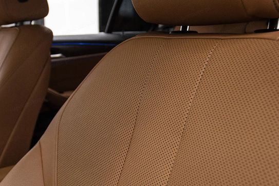 BMW Seria 5 520d mHEV Luxury Line sport-aut