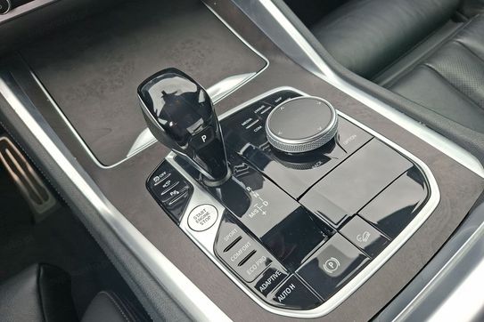 BMW X6 xDrive40d mHEV