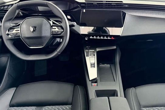 Peugeot 408 Business S&S e-DCS6 1.2 PureTech mHEV