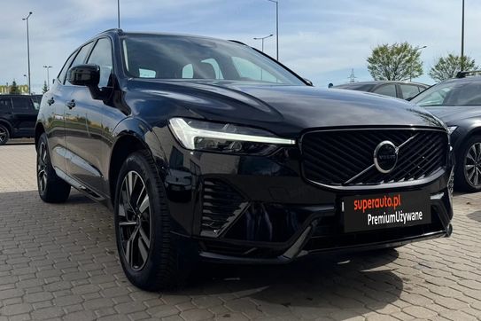 Volvo XC60 B5 B AWD Plus Dark