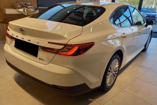 Toyota Camry Comfort 2.5 Hybrid Dynamic Force