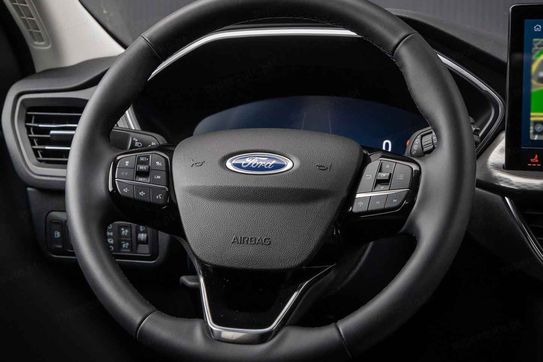 Ford Kuga Titanium FWD  1.5 EcoBoost