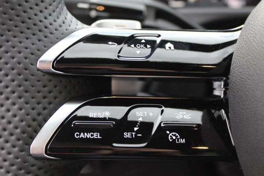 Mercedes E Klasa 220 d  4-Matic AMG