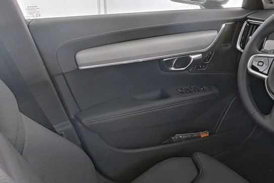 Volvo V90 T6 AWD Plug-In Hybrid Plus Bright aut