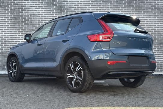 Volvo XC40 B3 Plus Dark