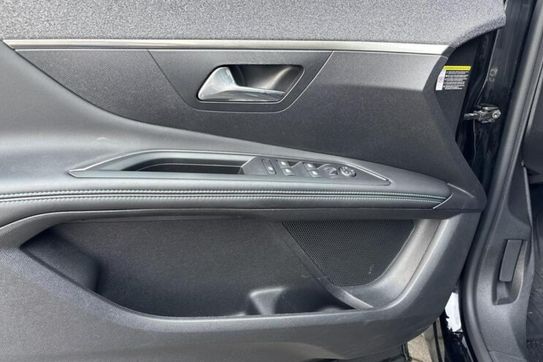 Peugeot 3008 Allure Pack 1.5 BlueHDi  S&S EAT8