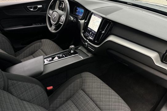 Volvo XC60 T6 Plug-In Hybrid AWD Core