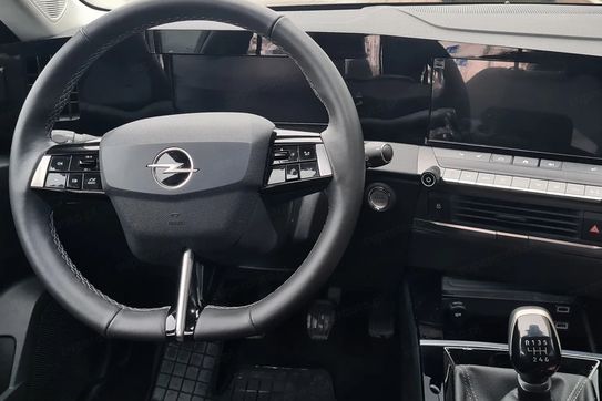 Opel Astra VI 1.2 T Business Edition S&S