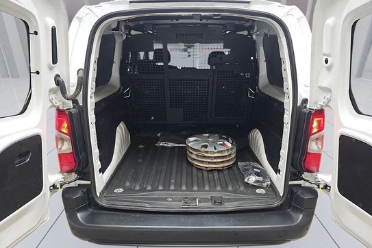 Toyota Proace City Long L2H1 Zabudowa Brygadowa Active